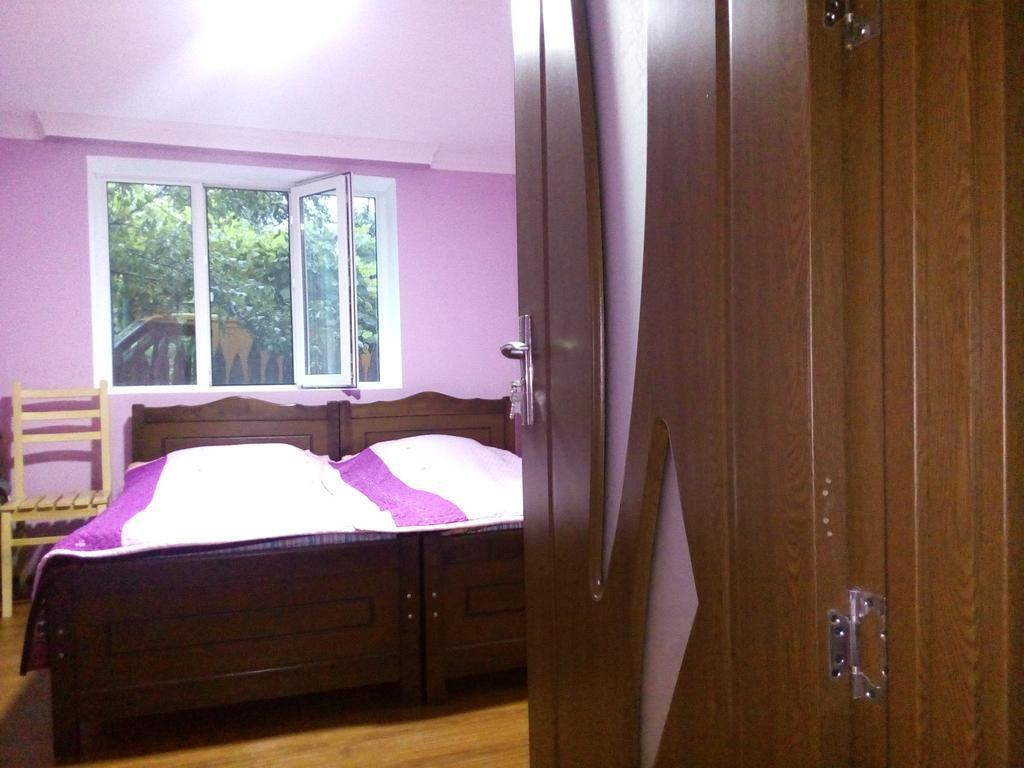 Borjomi Makvala'S Guest House ภายนอก รูปภาพ