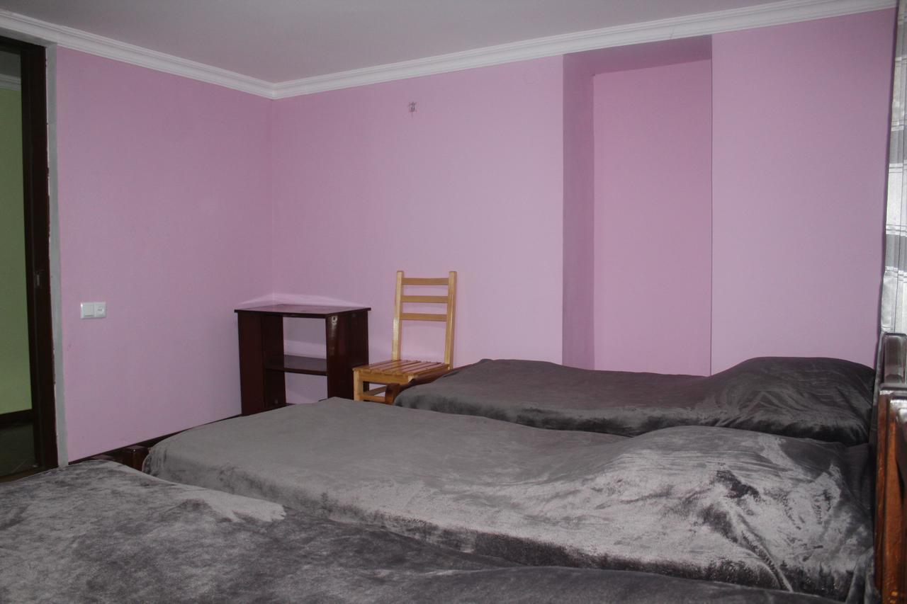 Borjomi Makvala'S Guest House ภายนอก รูปภาพ